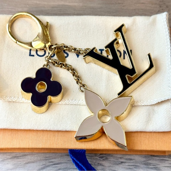 Authentic Louis Vuitton Fleur de Monogram Bag Charm & Key Holder - Picture 1 of 5